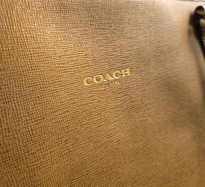 COACH SAFFIANO LEATHER LARGE CITY TOTE BAG IN CAMEL STYLE 23822